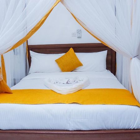 Diani Palm Resort Diani Beach Eksteriør billede